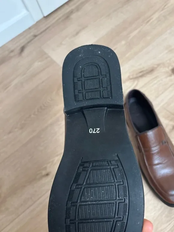 braune Herrenschuhe in sehr gutem Zustand