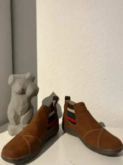 Braune Schuhe