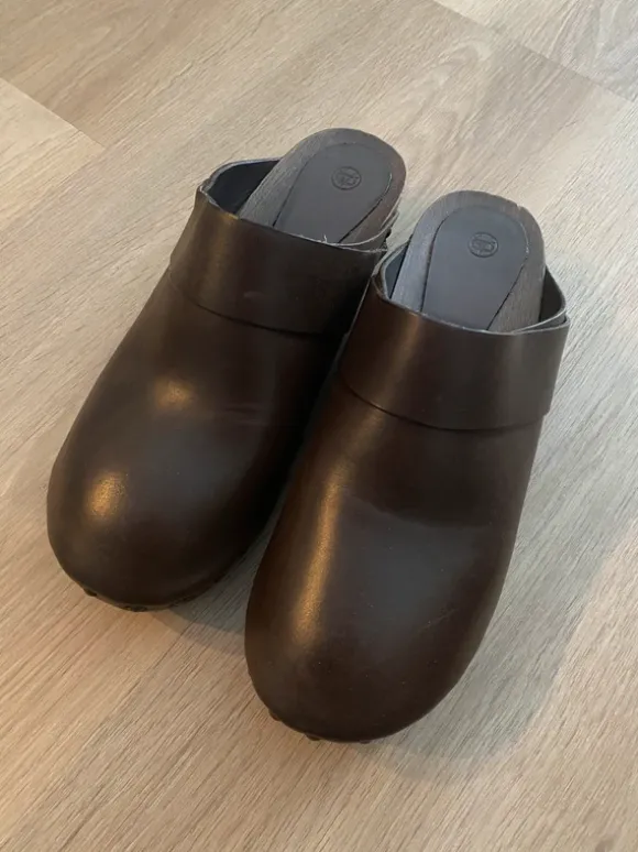 Brown clogs
