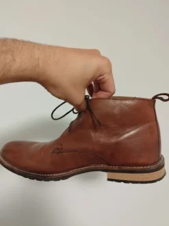 Brown desert leather boots, Size EU 44. UK 10