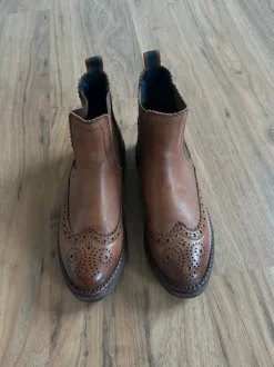 bruine enkel laarsjes