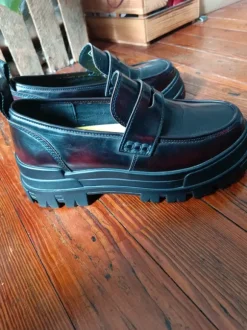 Buffalo Loafer dunkelrot/bordeaux