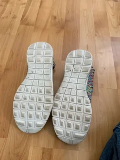 bunte schuhe