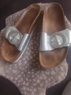 Caprice Schlappen silber