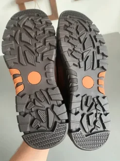 Chaussure De Randonné Outpro taille 47 style mocassin