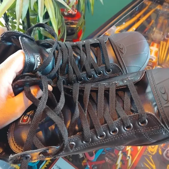 Chaussure de sécurité Cofra t44 ( comme neuf)