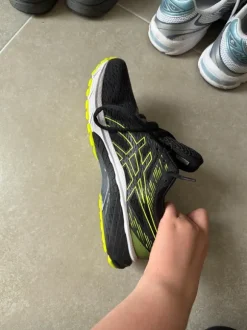 Chaussures asics