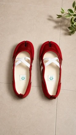 Chaussures ballerines tabi Mary Janes rouges / T38 | Vinted