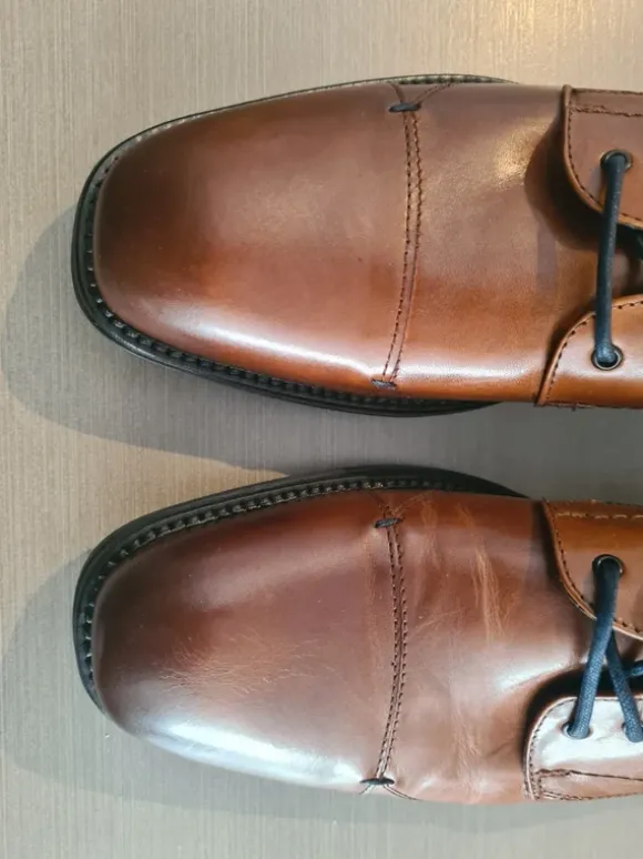 Chaussures cuir marron