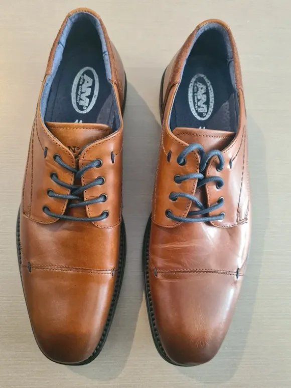 Chaussures cuir marron