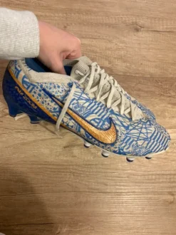 Chaussures de foot haute gamme