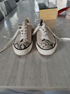 Chaussures en toile Femme taille 41 " peau de serpent"