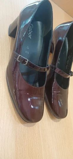 Chaussures femme vernies bordeau