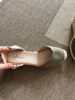 Chaussures imitation espadrille à talon
