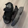 Chunky Sandalen in Schwarz von Sinsay.