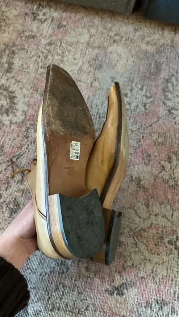 Cinti Lederschuhe Halbschuhe Beige Braun spitz Y2K 2000er