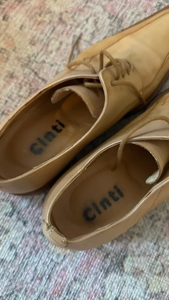 Cinti Lederschuhe Halbschuhe Beige Braun spitz Y2K 2000er