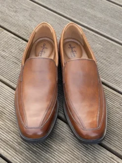 Clarks 44 cognac