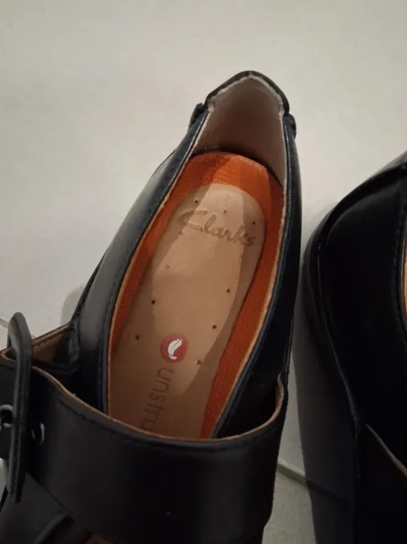 Clarks Neu 37,5