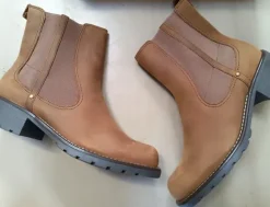 Clarks Stiefeletten Damen braun Leder Größe 38