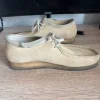 Clarks Wallabee Beige Suede