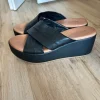 Clogs
