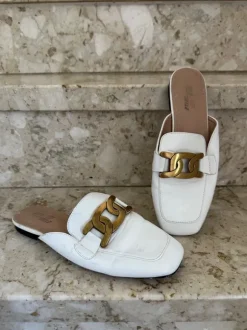Clogs