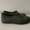 Clogs