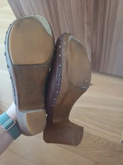 Clogs Leder Absatzschuhe