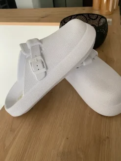 Clogs Mules Schlappen Latschen Badeschuhe weiß Gr. 38/39