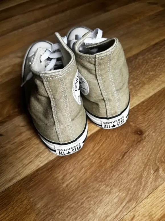 Converse