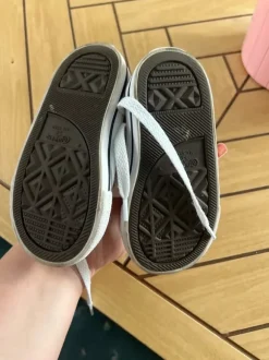 Converse 22