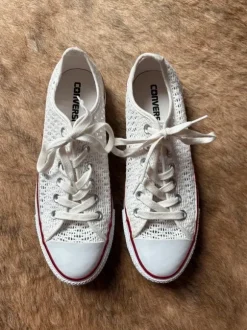 converse - niedrige damen schuhe mit luftigem design