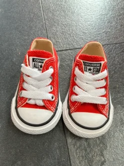 Converse Chucks Rot Gr. 18 wie neu