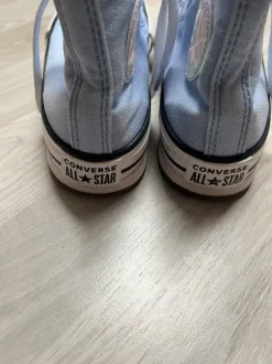 Converse girl 32, almost new
