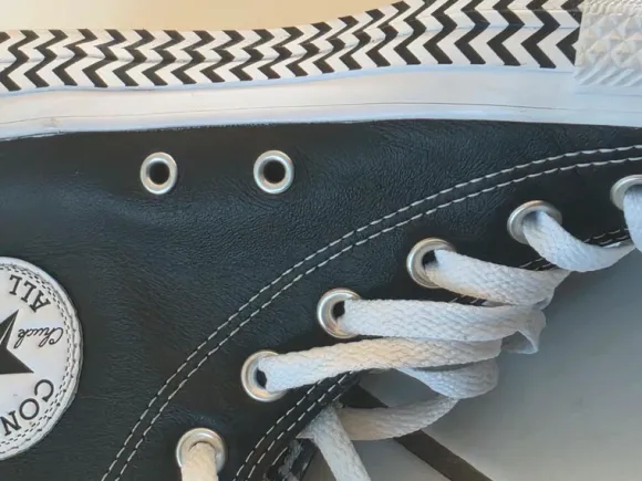 Converse Mission-V High Leder Black/White – Seltene Special Edition –