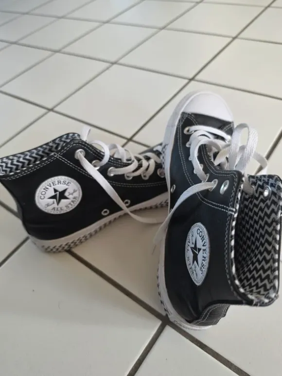 Converse Mission-V High Leder Black/White – Seltene Special Edition –