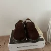 Coole Mules Slipper Clogs von Dr. Martens Isham Dark Brown Braun 39