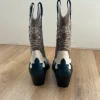 Cowboy laarzen in beige met sterren