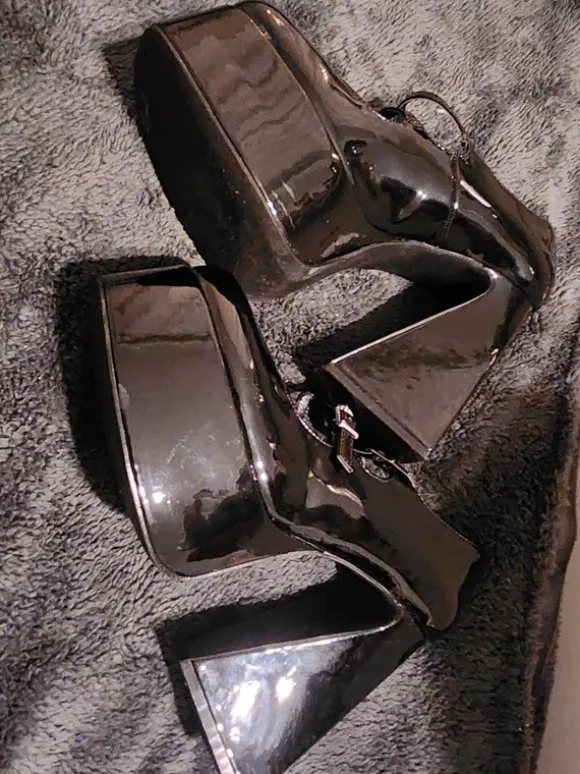 Damen Absatzschuhe . GR.40