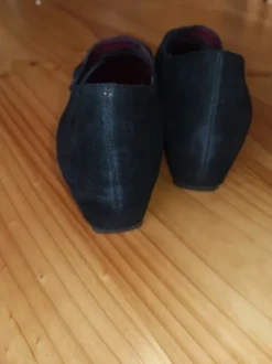 Damenschuh der Firma ara