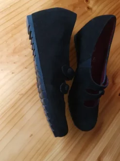 Damenschuh neu der Firma ara