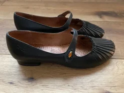 Damenschuhe