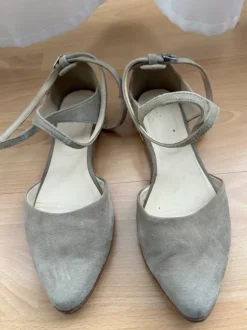 Damenschuhe grau Größe 40