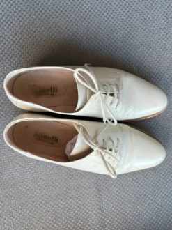 Derbies crème Minelli