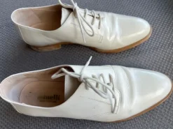 Derbies crème Minelli