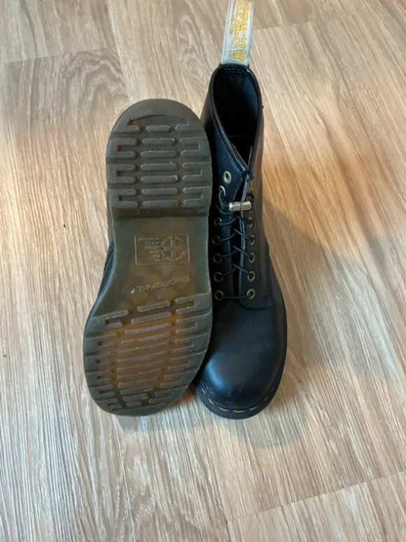 Doc Martens Vegan