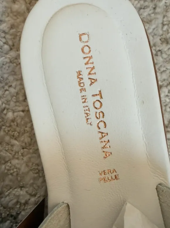 Donna Toscana Pantoilette