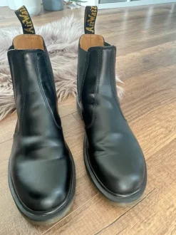 Dr. Martens