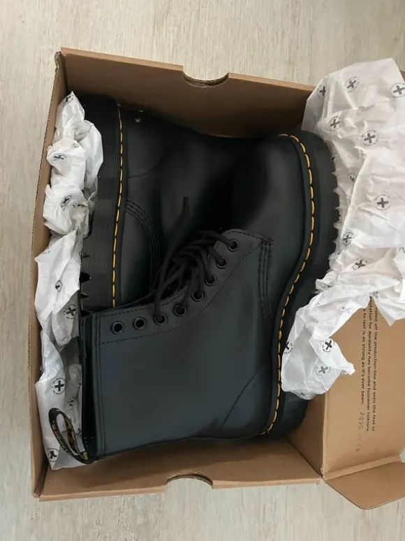 Dr. Martens 1460 Bex